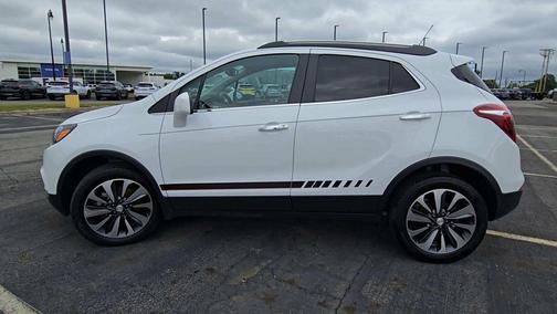 Summit White 2022 Buick Encore Preferred