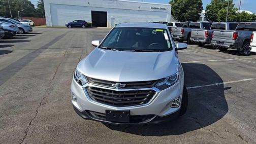 Silver Ice Metallic 2019 Chevrolet Equinox 1LT