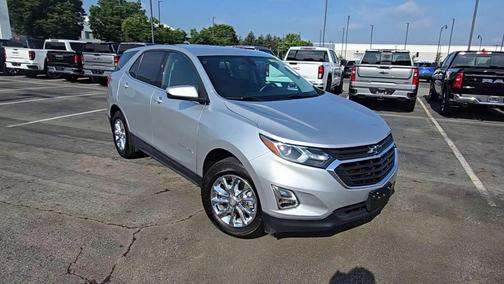 Silver Ice Metallic 2019 Chevrolet Equinox 1LT
