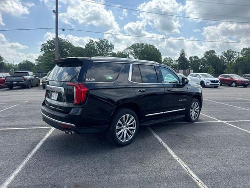 Onyx Black 2022 GMC Yukon Denali