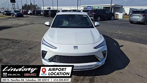White Frost Tricoat 2026 Buick Envista Avenir FWD