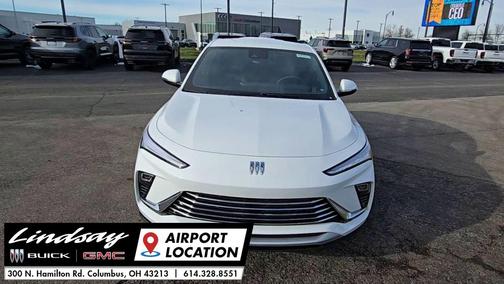 Summit White 2026 Buick Envista Preferred FWD