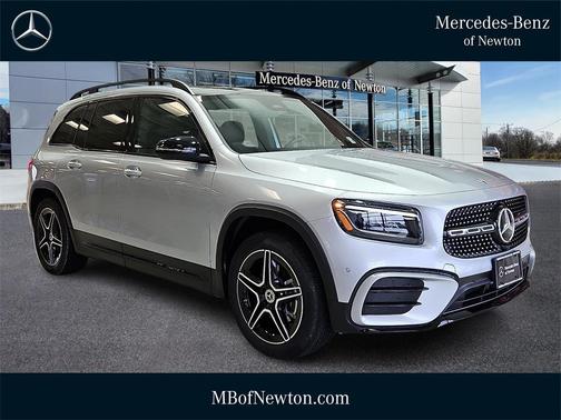 2025 Mercedes-Benz GLB 250 4MATIC