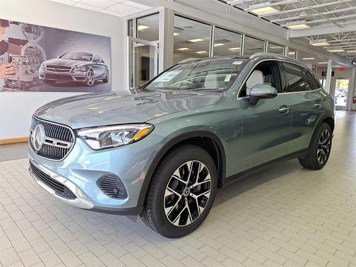 2026 Mercedes-Benz GLC 350e Base