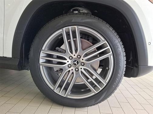 2026 Mercedes-Benz GLS 450 4MATIC