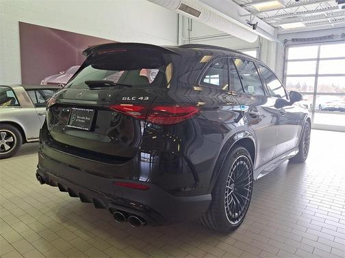 2025 Mercedes-Benz AMG GLC 43 4MATIC