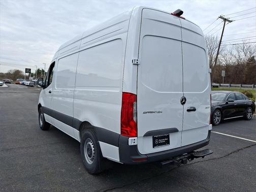 2025 Mercedes-Benz Sprinter 2500 Standard Roof