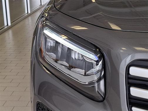 2026 Mercedes-Benz GLB 250 4MATIC