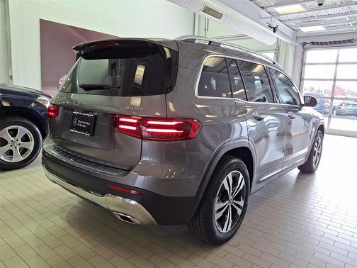 2026 Mercedes-Benz GLB 250 4MATIC