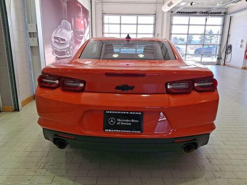 2021 Chevrolet Camaro 1LT