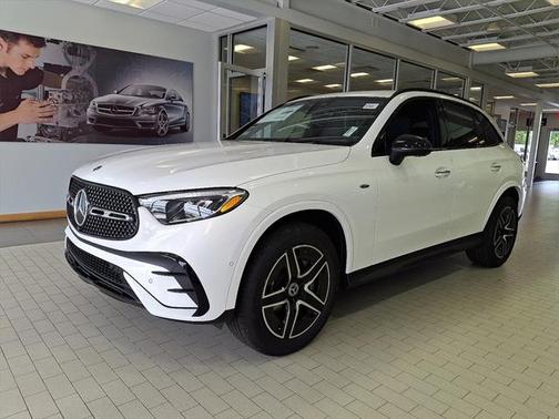 2025 Mercedes-Benz GLC 350e Base