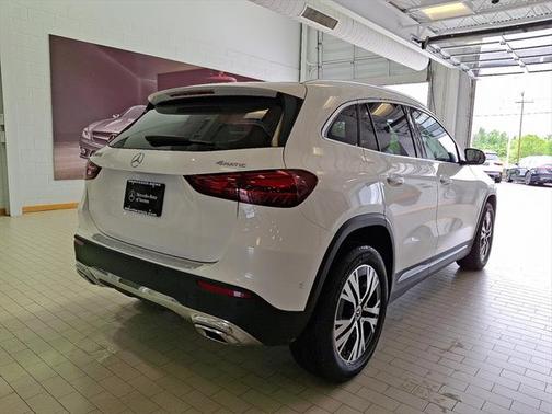 2025 Mercedes-Benz GLA 250 4MATIC