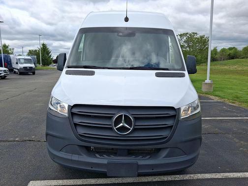 White 2024 Mercedes-Benz Sprinter 2500 Standard Roof