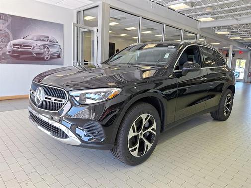 2026 Mercedes-Benz GLC 350e Base
