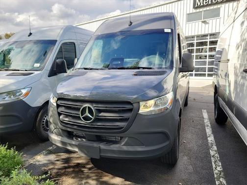 2025 Mercedes-Benz Sprinter 2500 High Roof