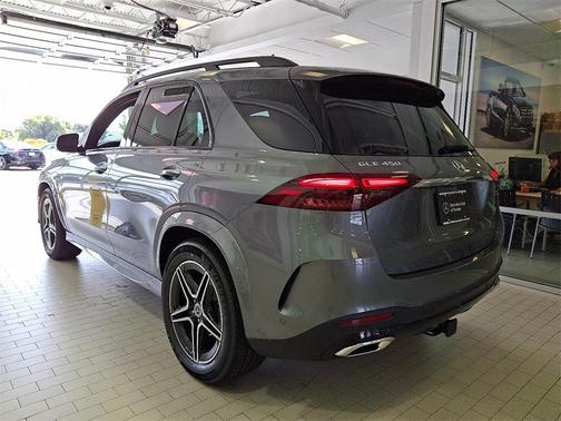 2026 Mercedes-Benz GLE 450 4MATIC