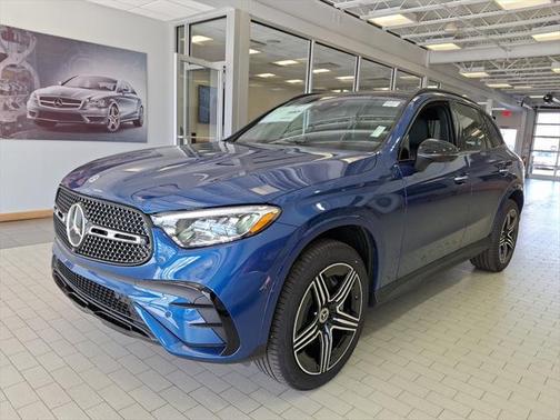 2025 Mercedes-Benz GLC 300 4MATIC