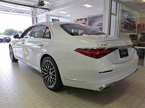 2026 Mercedes-Benz S-Class 4MATIC