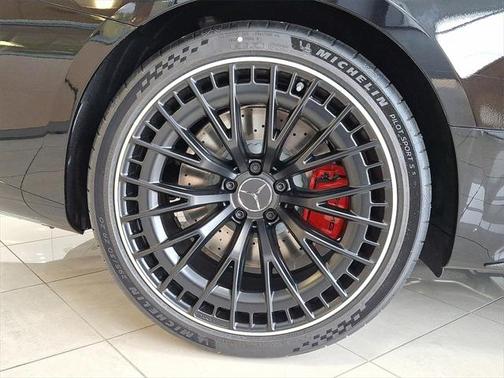 2025 Mercedes-Benz AMG CLE 53 4MATIC+