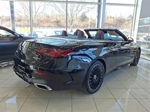 2026 Mercedes-Benz CLE 300 4MATIC Cabriolet
