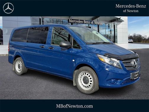 2023 Mercedes-Benz Metris Base