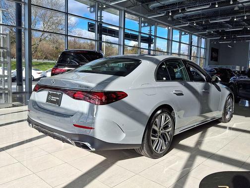 2026 Mercedes-Benz E-Class E 350