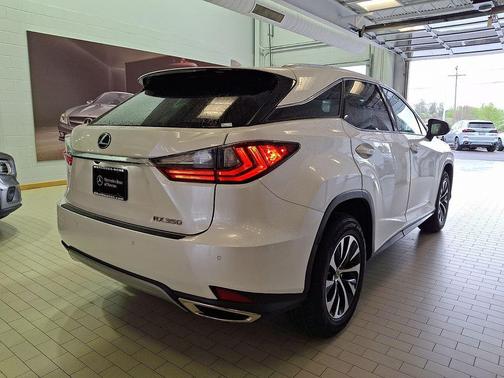 Eminent White Pearl 2021 Lexus RX 350 Base