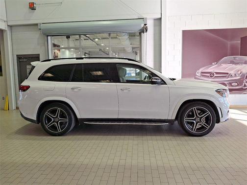 2022 Mercedes-Benz GLS 450 4MATIC