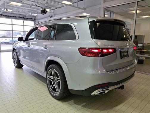 2025 Mercedes-Benz GLS 450 4MATIC