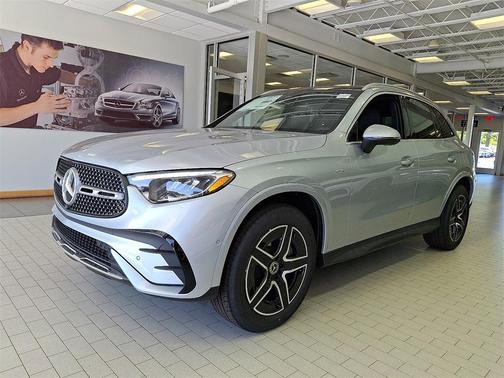 2025 Mercedes-Benz GLC 350e Base