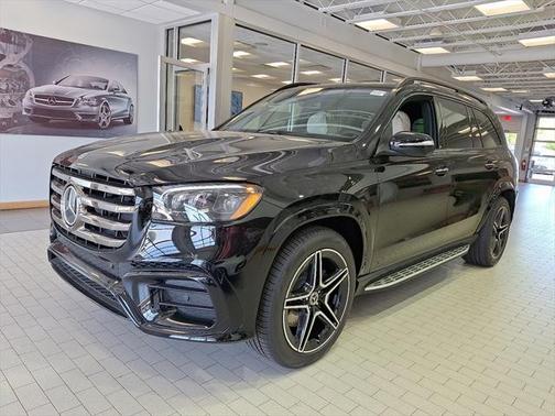 2025 Mercedes-Benz GLS 450 4MATIC