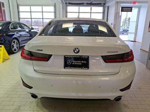 2019 BMW 330 xDrive