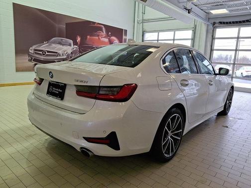 2019 BMW 330 xDrive