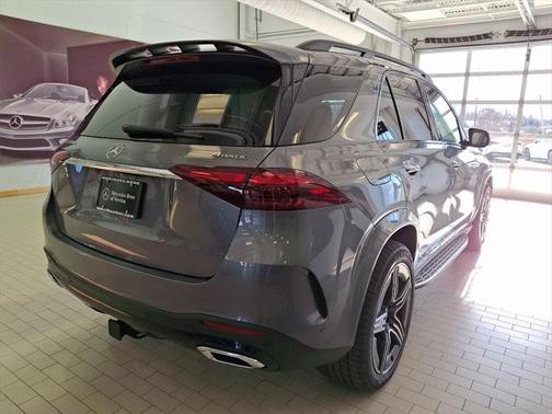 2025 Mercedes-Benz GLE 450e 4MATIC