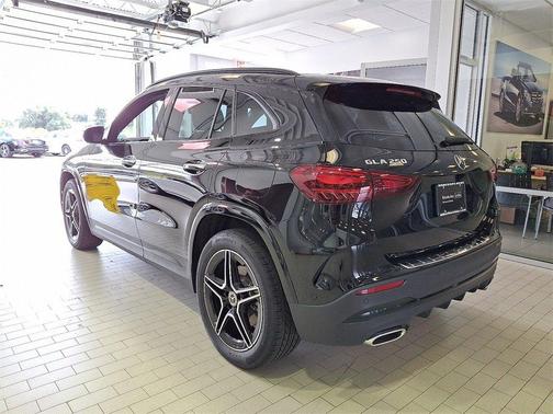 2025 Mercedes-Benz GLA 250 4MATIC