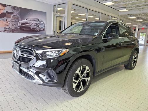 2025 Mercedes-Benz GLC 350e Base