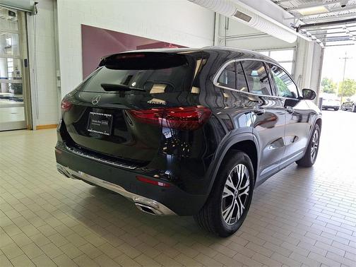 2025 Mercedes-Benz GLA 250 4MATIC