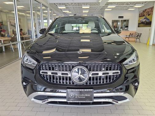 2025 Mercedes-Benz GLA 250 4MATIC