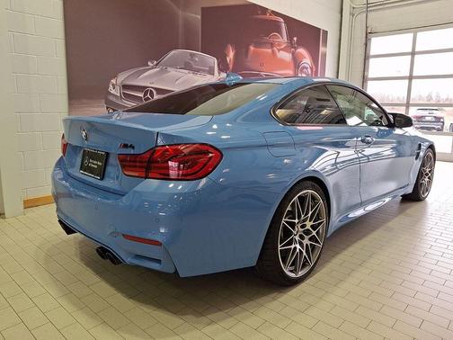 Blue 2019 BMW M4 Competition