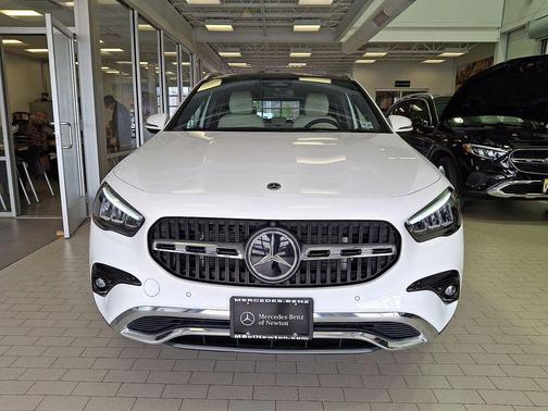 2026 Mercedes-Benz GLA 250 4MATIC