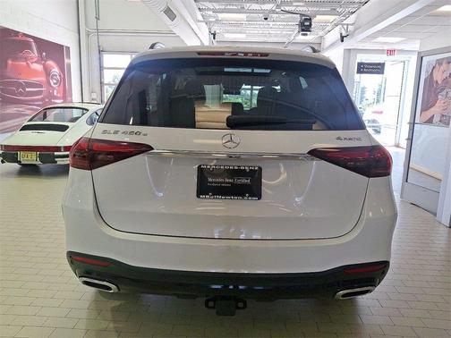 2025 Mercedes-Benz GLE 450e 4MATIC