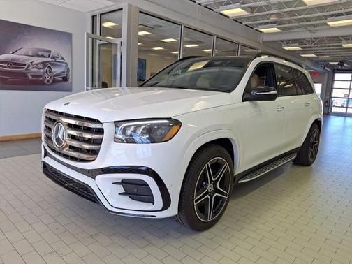 2025 Mercedes-Benz GLS 450 4MATIC