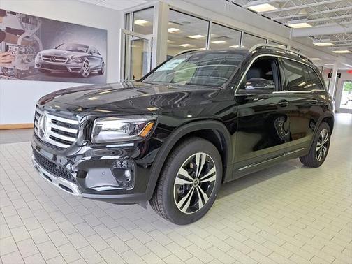 2025 Mercedes-Benz GLB 250 4MATIC