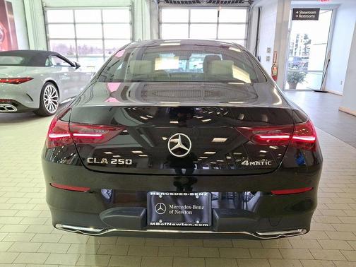 2025 Mercedes-Benz CLA 250 4MATIC