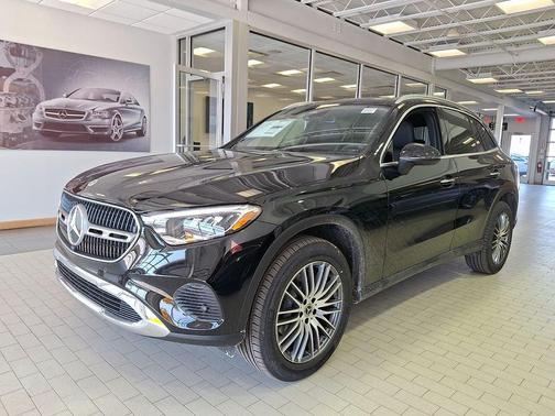 2026 Mercedes-Benz GLC 300 4MATIC