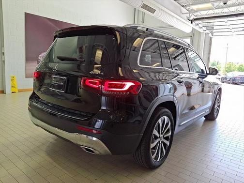 2023 Mercedes-Benz GLB 250 4MATIC
