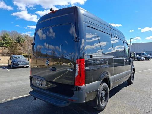 2025 Mercedes-Benz Sprinter 2500 Standard Roof