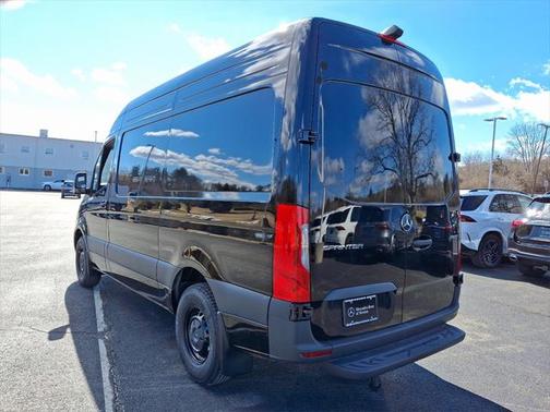 2025 Mercedes-Benz Sprinter 2500 Standard Roof