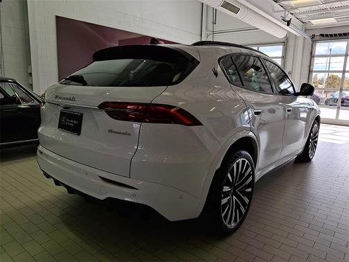 2023 Maserati Grecale Modena