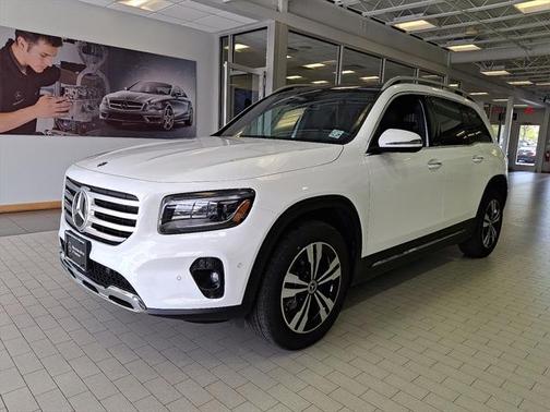 2025 Mercedes-Benz GLB 250 4MATIC